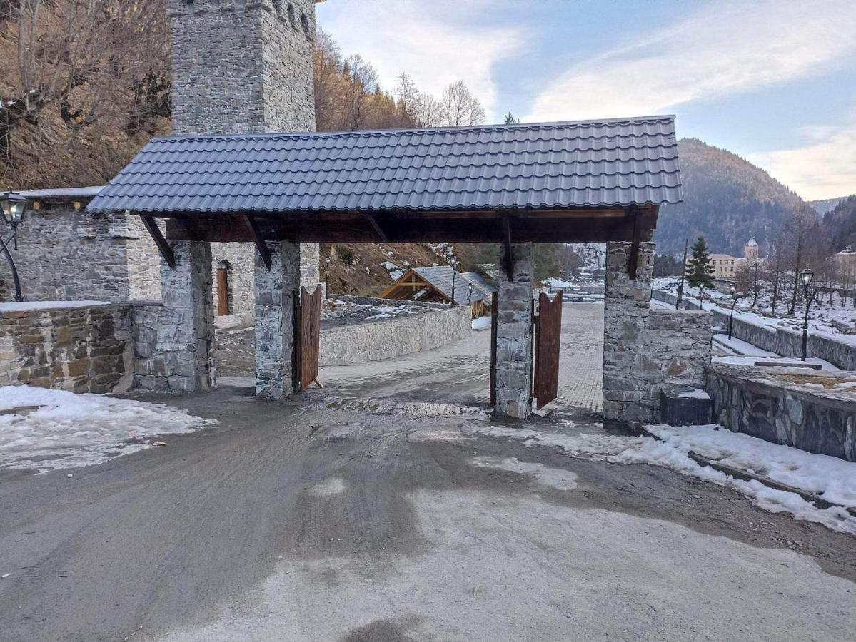 Guest House "Svaneti" Lentekhi Exterior photo