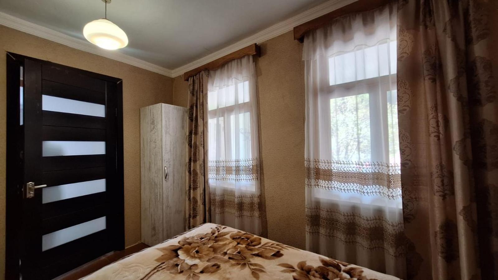 Guest House "Svaneti" Lentekhi Exterior photo