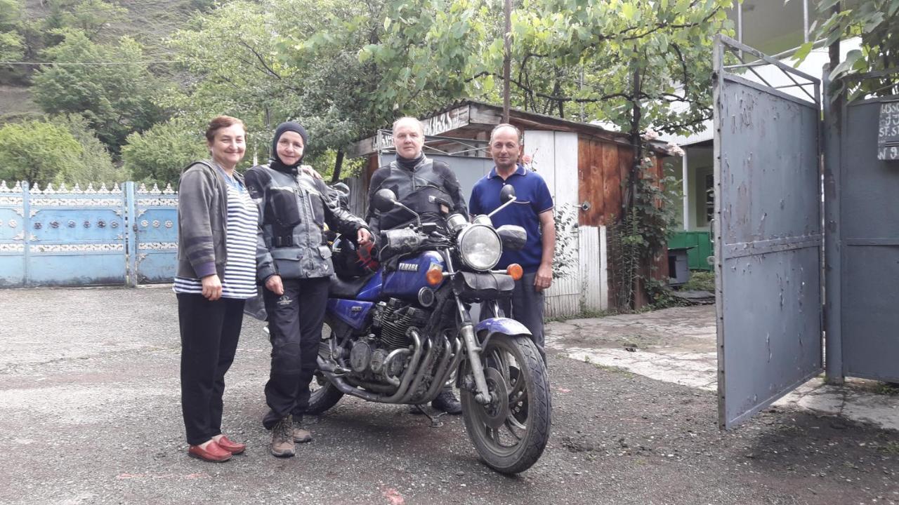 Guest House "Svaneti" Lentekhi Exterior photo